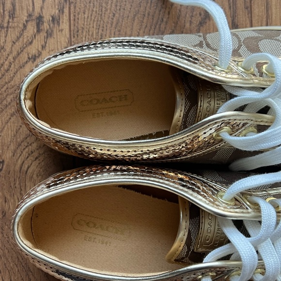 Coach shoes - Picture 3 of 6